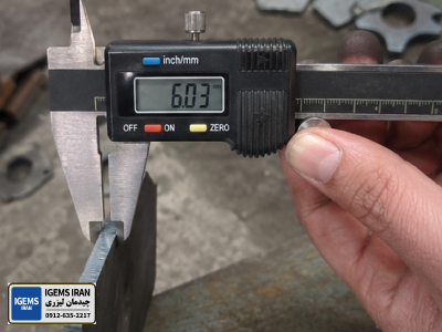 اندازه گیری ضخامت ورق با کولیس